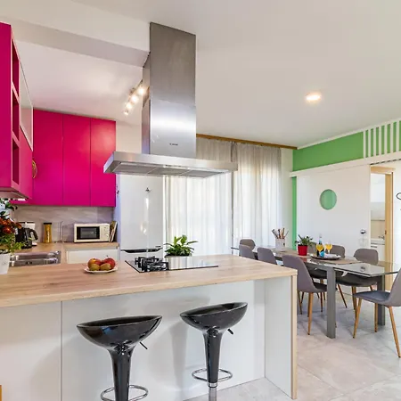 By Interhome