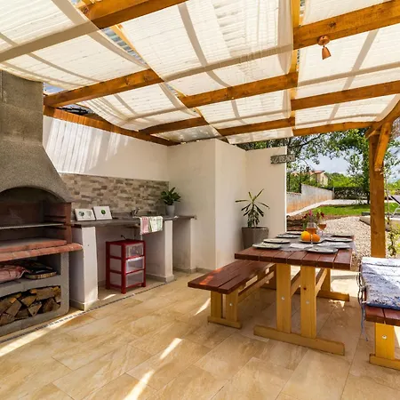 By Interhome