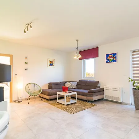 By Interhome
