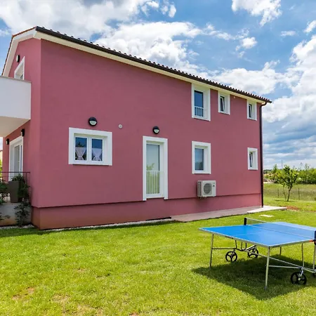 By Interhome